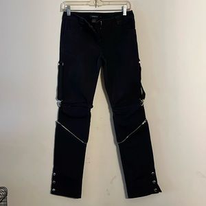 Arden B. Woman’s black leggings size 1, small great look vintage.